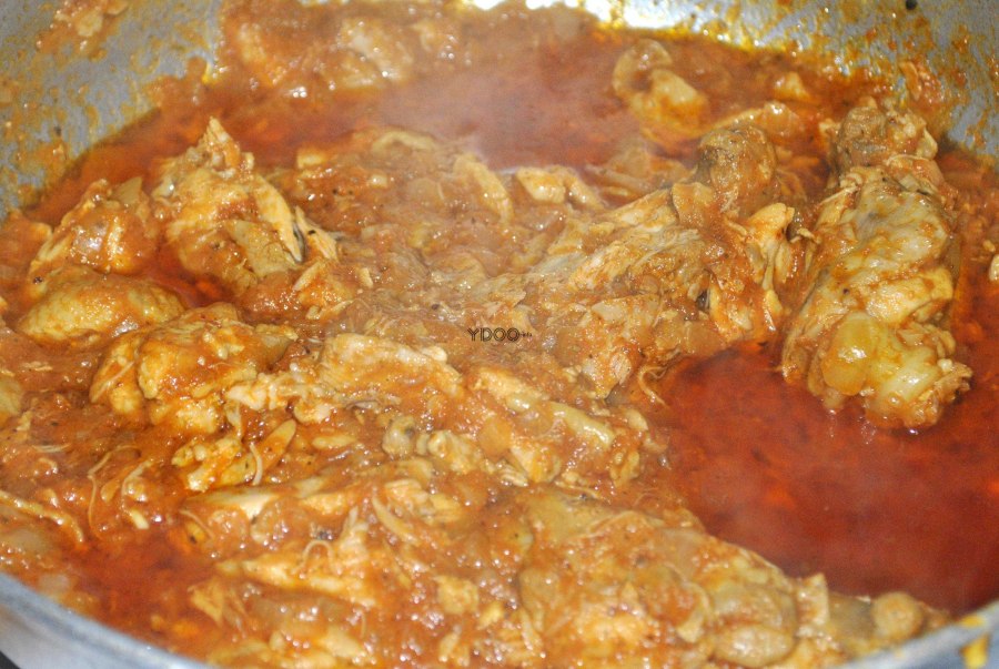 Куриная подлива на сковороде