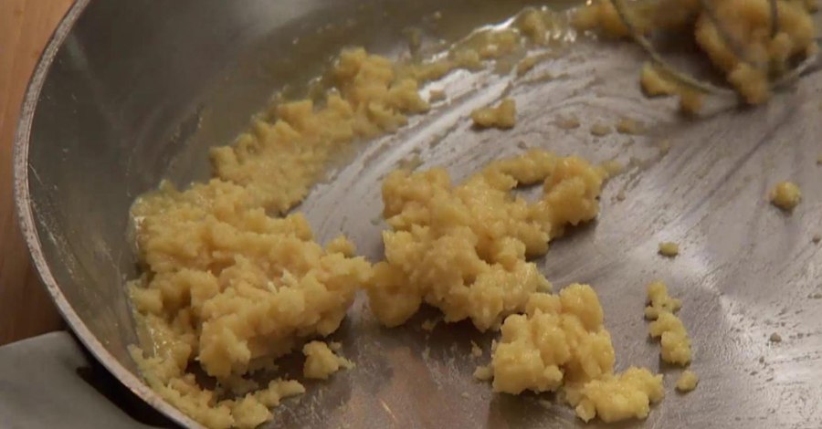 Говядина в сметанном соусе