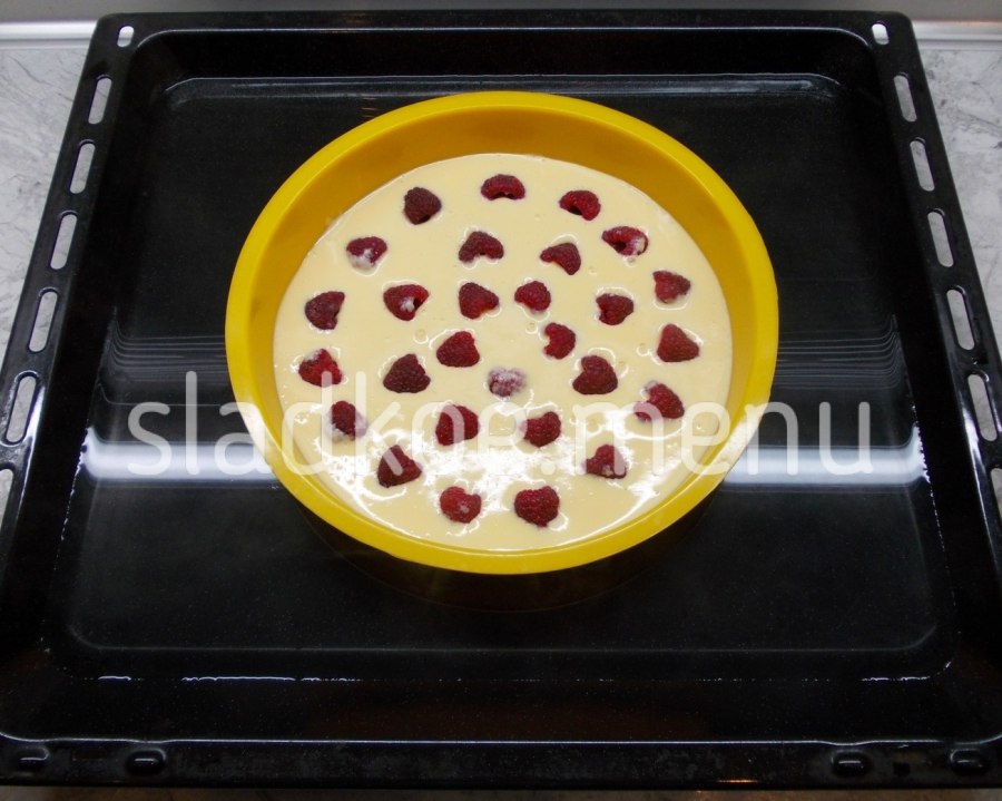 Торта "красный бархат" (Red Velvet).