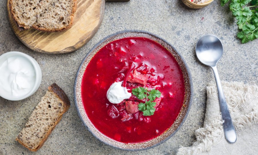 Борщ с квашеной капустой и свеклой