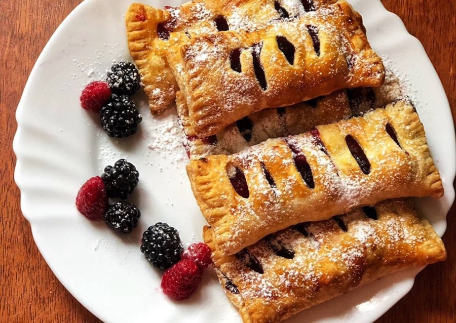 Слоеного теста с вареньем