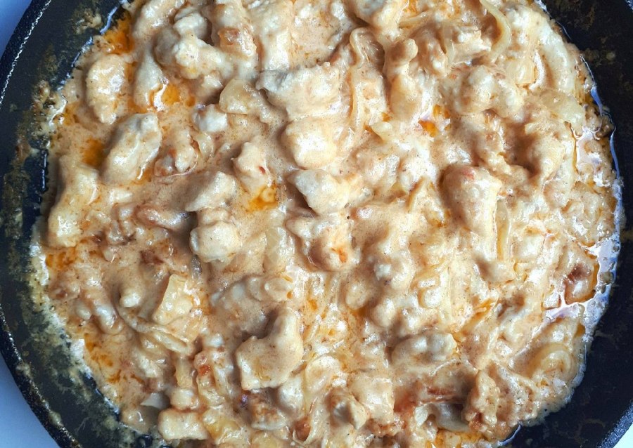 Индейка в сметанном соусе