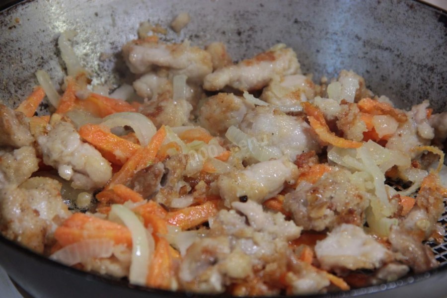 Гуляш куриный