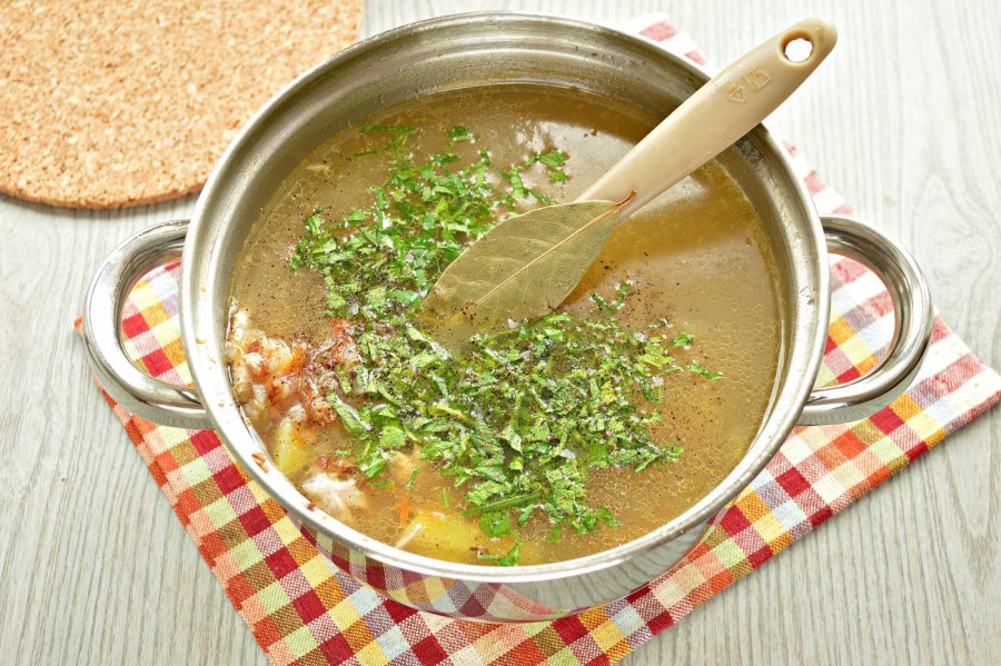 Суп с гречкой на курином бульоне