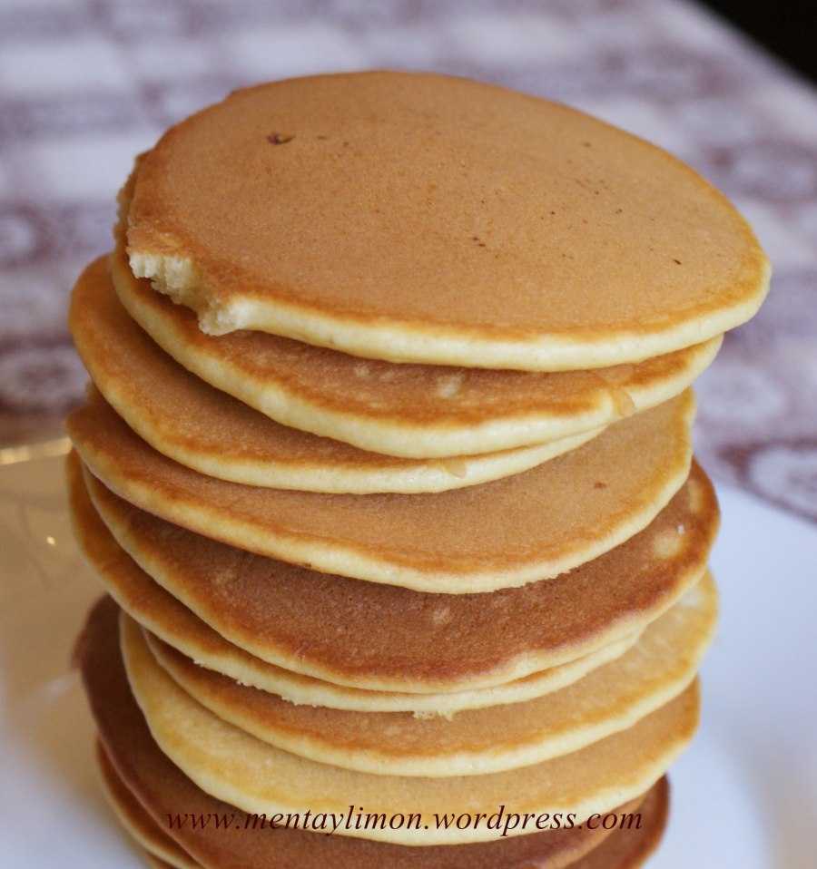 Панкейки со сгущенкой