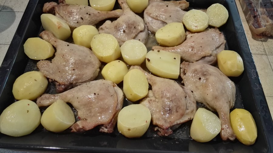 Утка в пакете для запекания в духовке