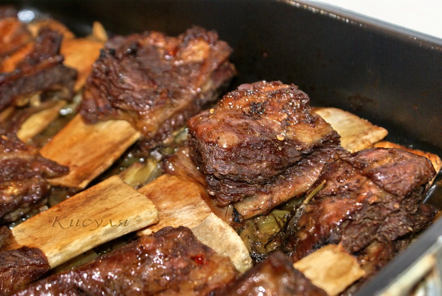 Бараньи ребрышки в духовке с картошкой и овощами