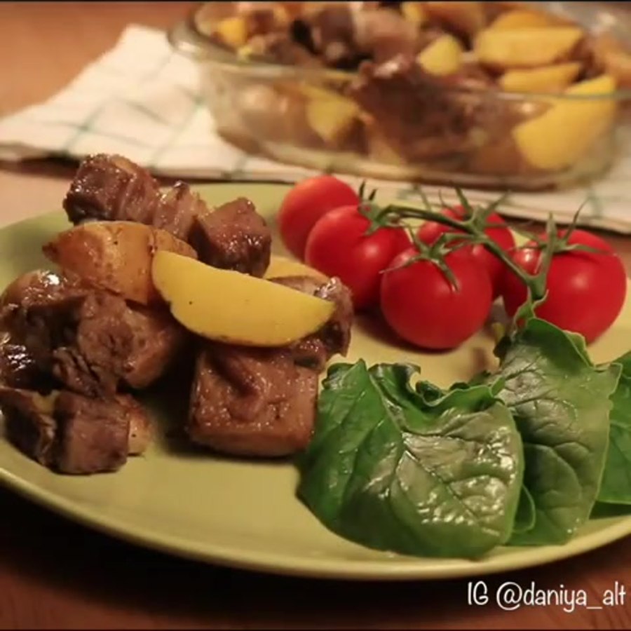 Говядина на ребре запеченная в духовке