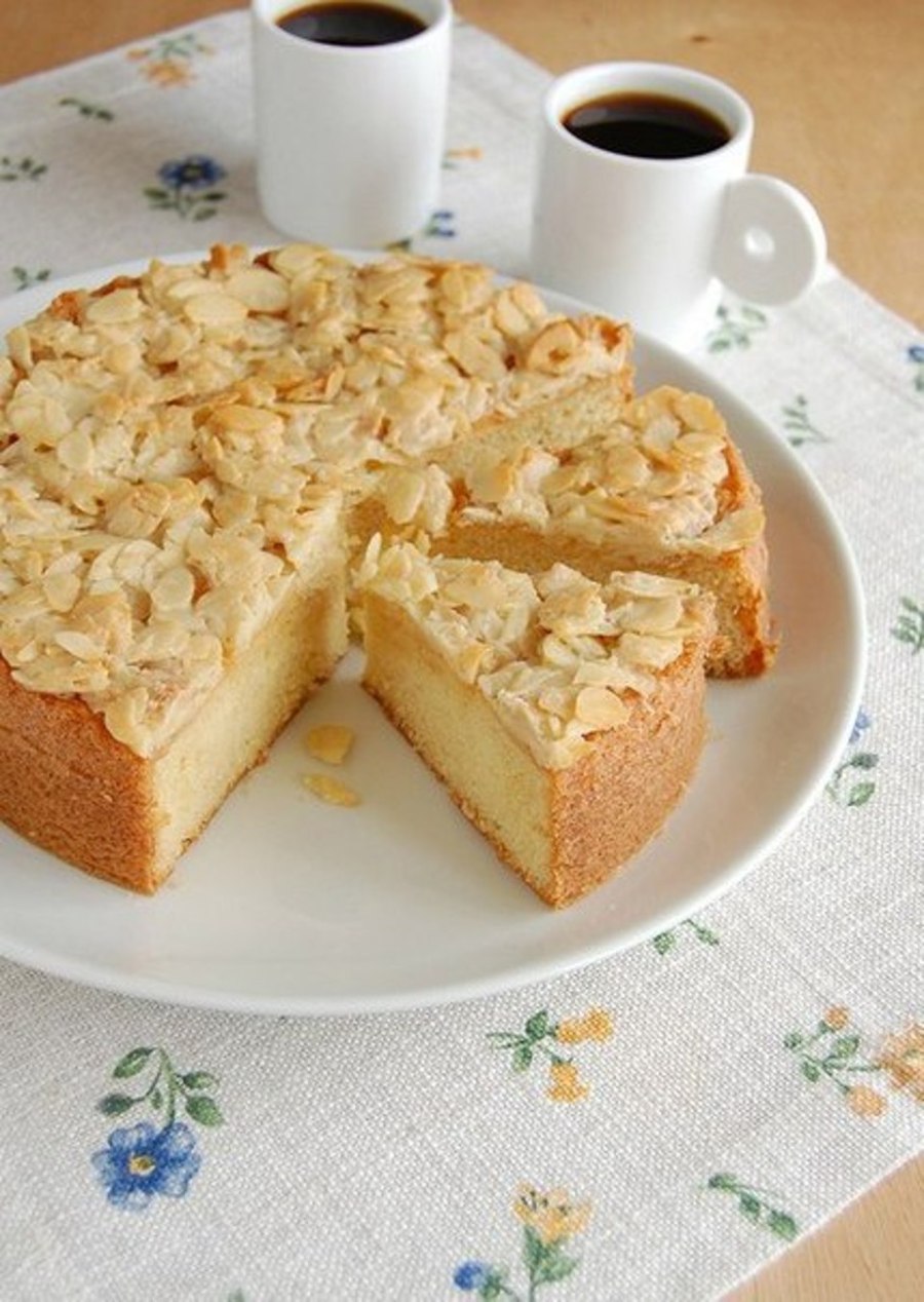 Миндальный пирог Almond