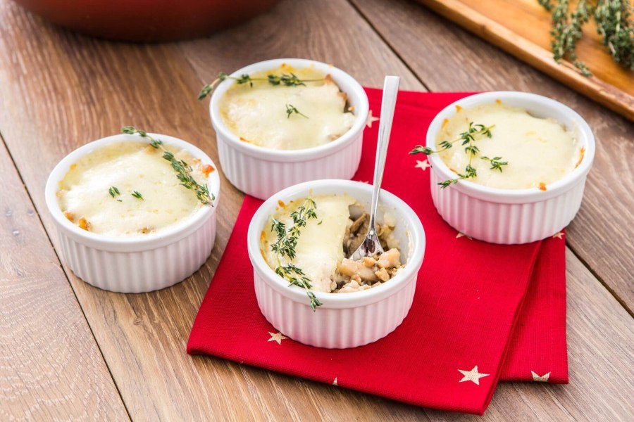 Стойка с ветчиной и сыром