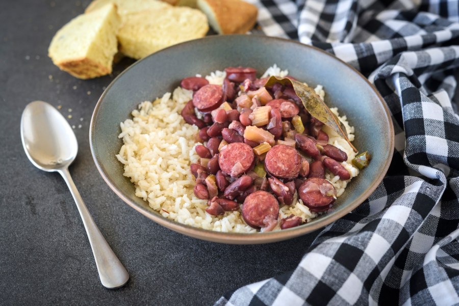 Рис с фасолью и морковкой