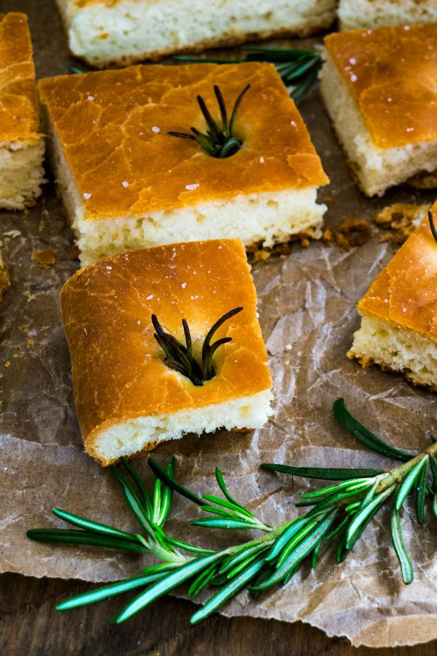 Хлеб чиабатта с розмарином