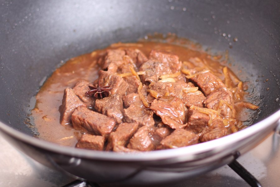 Свинина с овощами в мультиварке