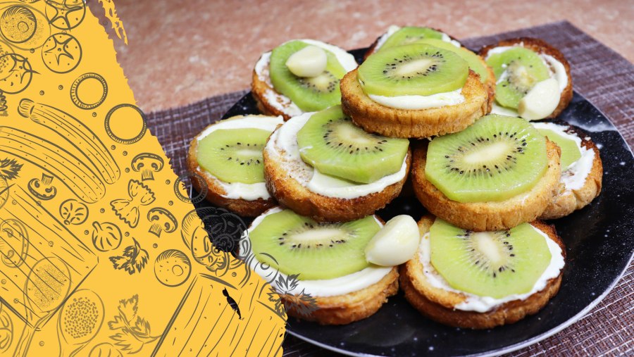 Бутерброды с киви и селедкой