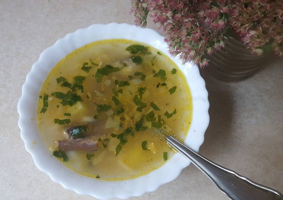 Рыбный суп с сайрой