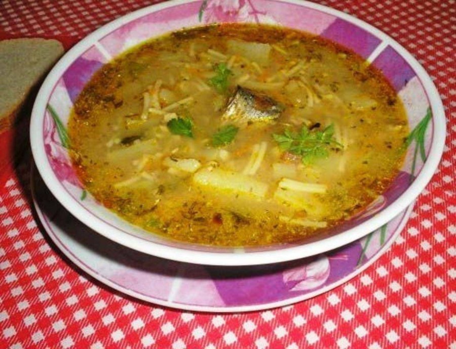 Уха из консервы сайры