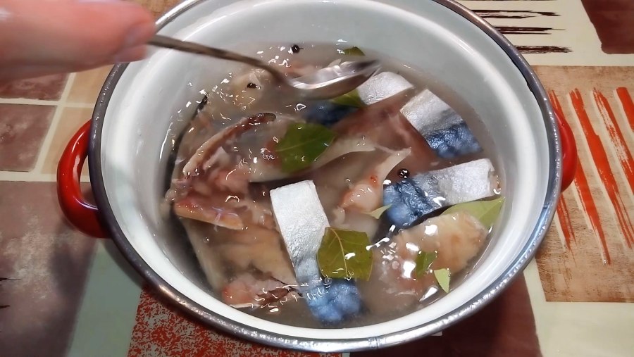 Скумбрия в горчичной заливке