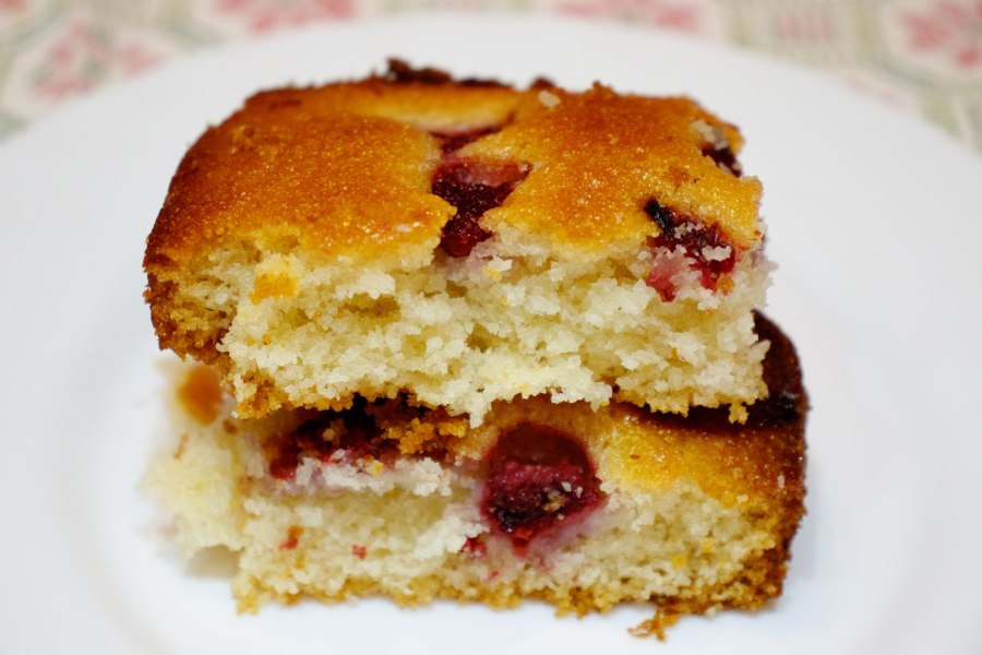 Манник из кукурузной манки