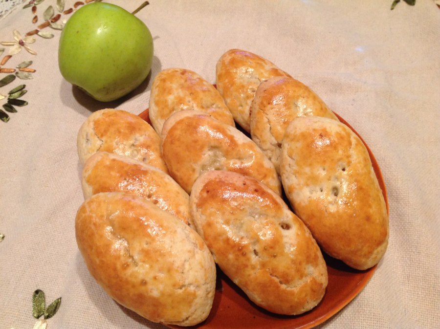 Красивые пирожки с творогом