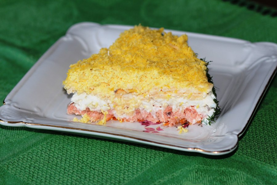 Цезарь с мимозой