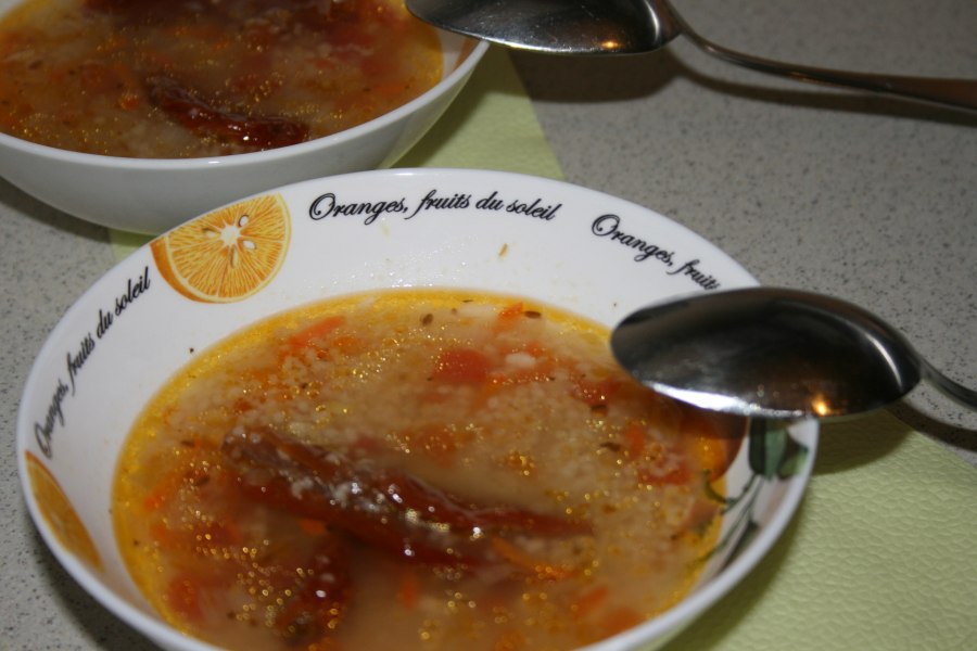 Немецкий картофельный суп с колбасками