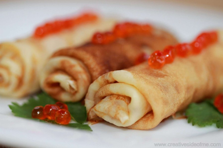 Блинчики с грибами и сыром
