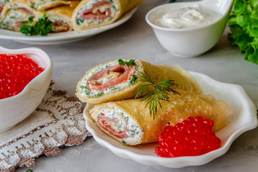 Домашние блины с сёмгой