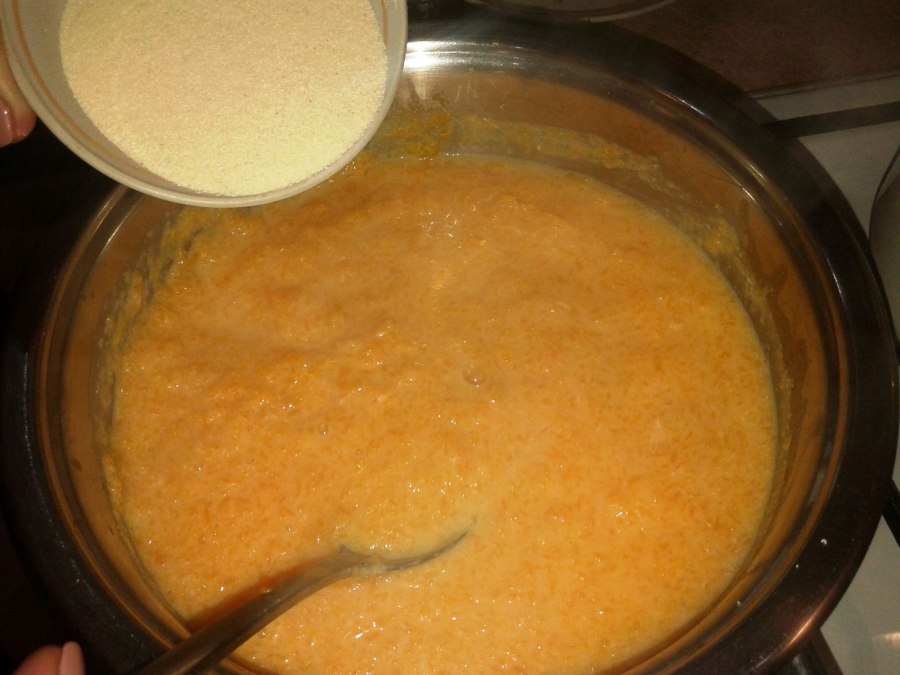 Манная каша из желтой манки