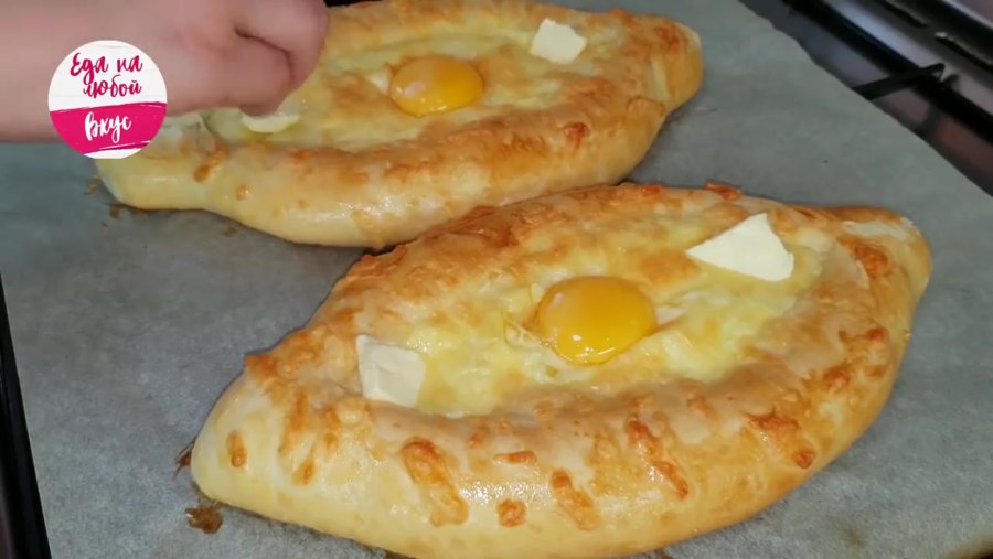 Хачапури с креветками