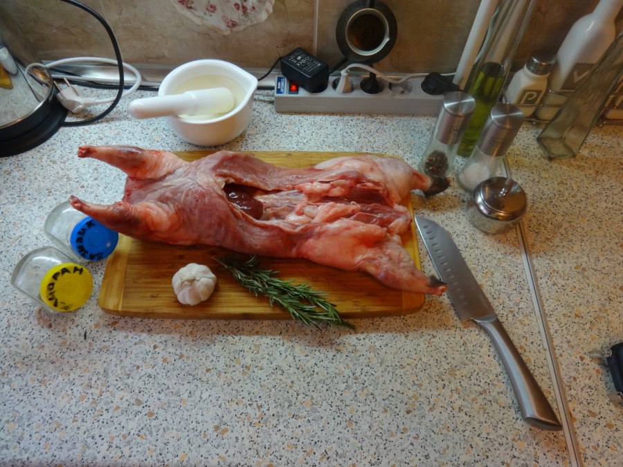Приготовленное мясо нутрии