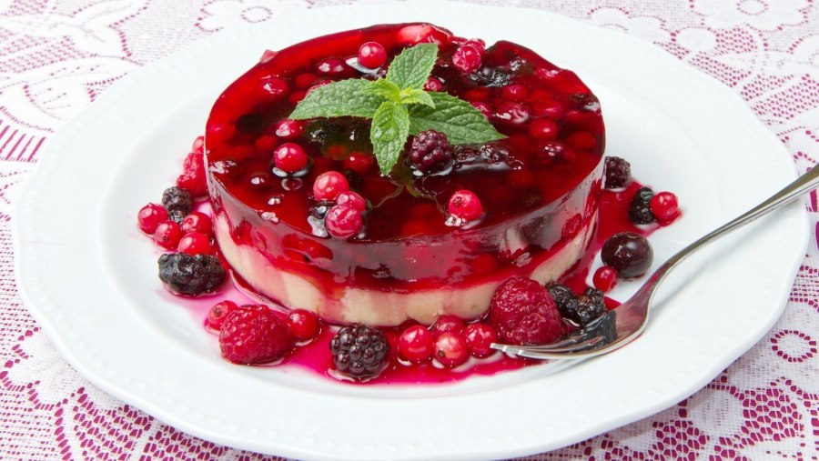 Переспелая черешня