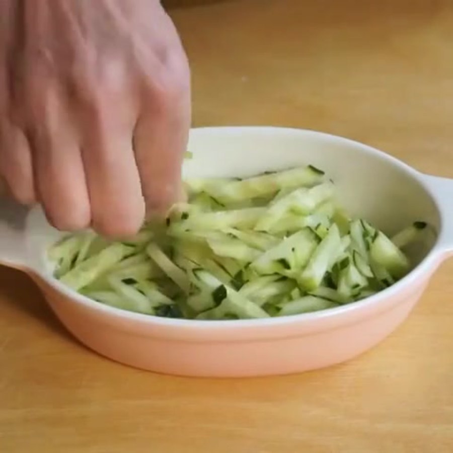 Дамский каприз салат с ананасом