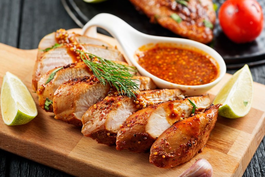 Куриные крылышки (в пряной глазури, BBQ, Чили-манго, )