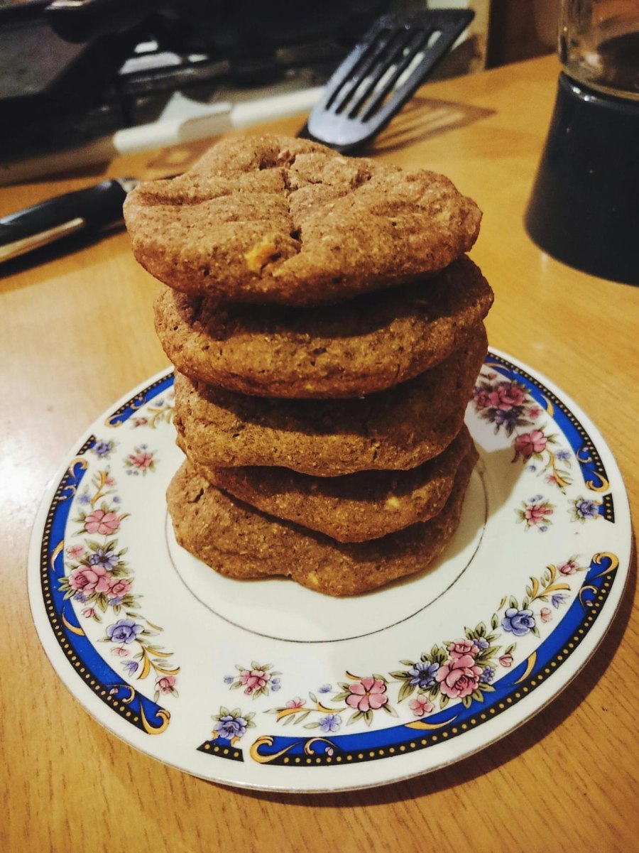 Круглые лепешки из теста