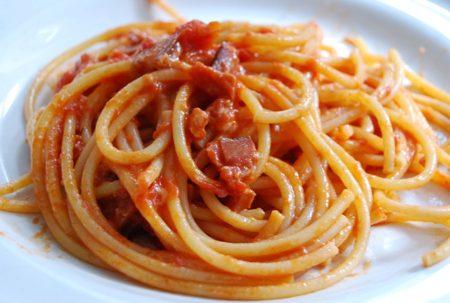 Bucatini all'amatriciana