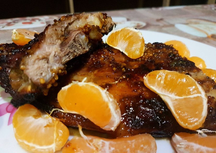 Рёбрышки в горчично-медовом маринаде в духовке