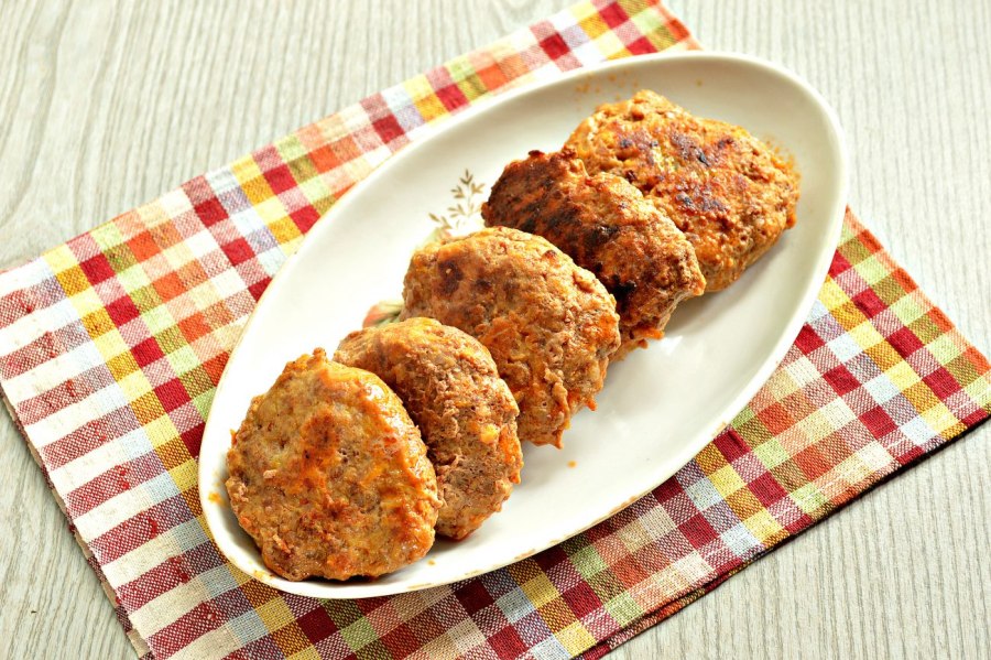 Биточки «пожарские» из курицы