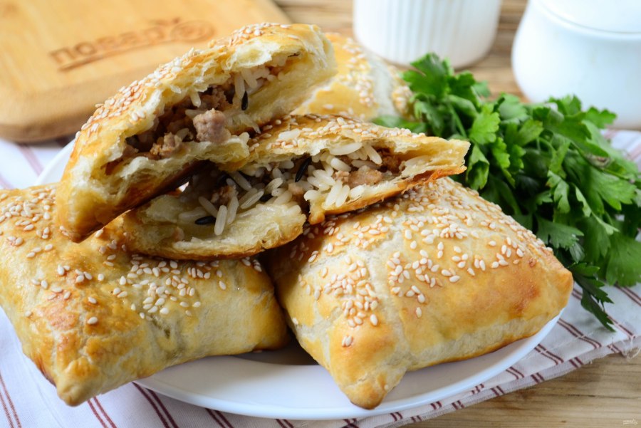 Пирожки с мясом жареные