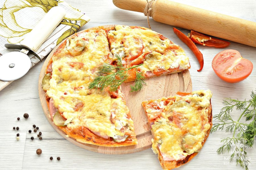 Пицца мясная