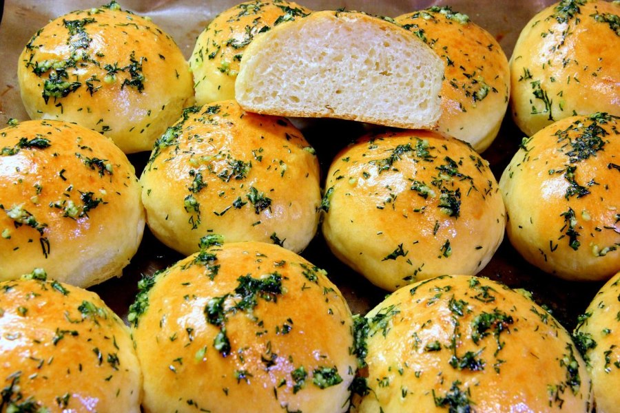 Украинские пампушки с чесноком