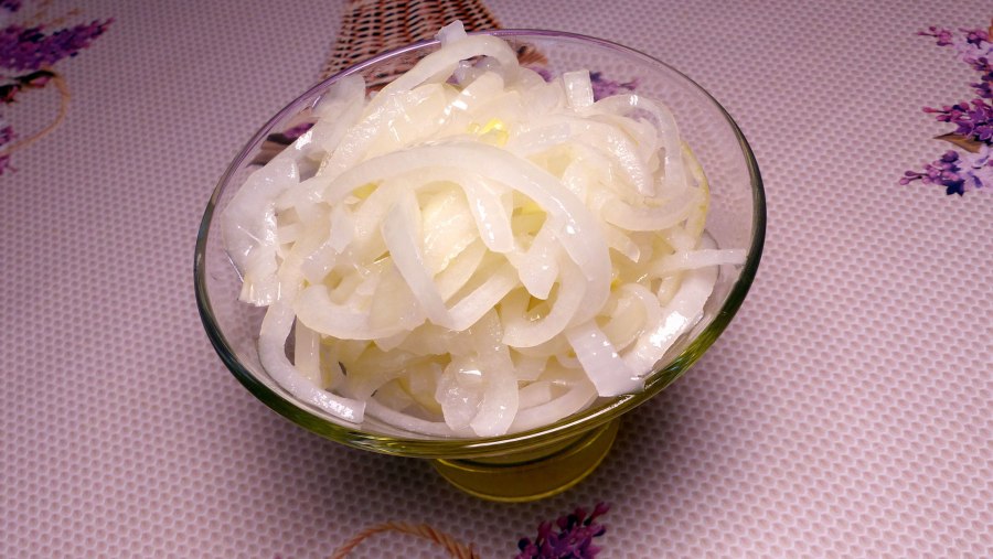 Маринованный лучок