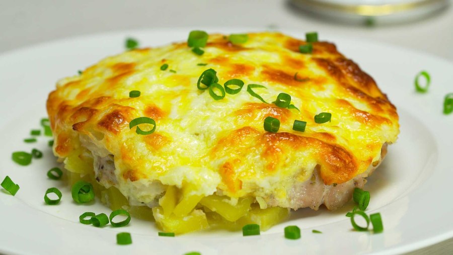 Блюдо мясо по французски