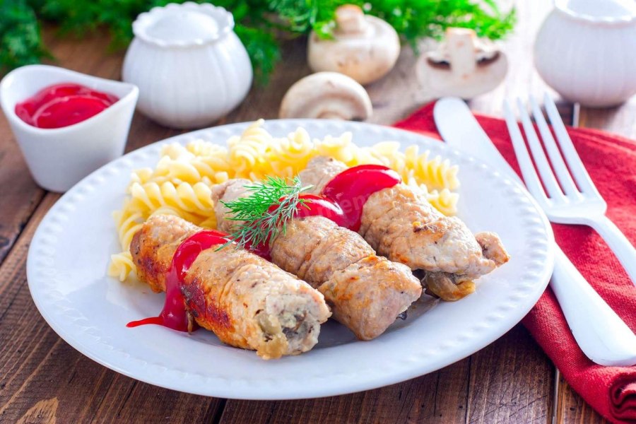 Крученики мясные