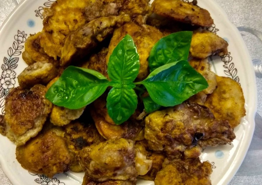 Куриная печень в кляре жареная