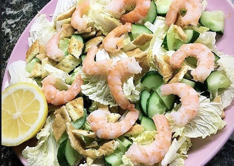 Салат коктейль с кальмарами