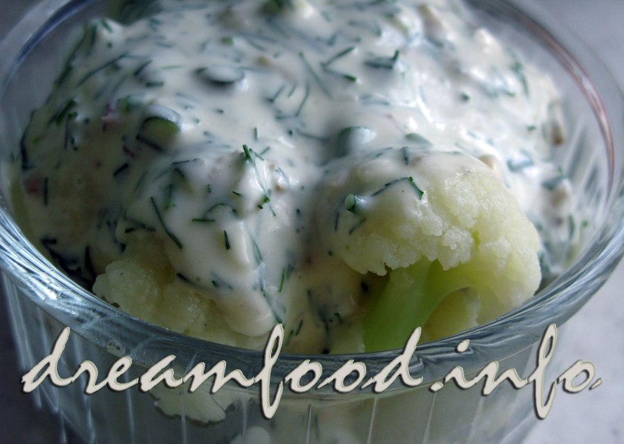 Цветная капуста с чесночным соусом
