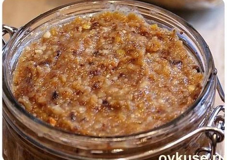 Сухофрукты с орехами через мясорубку