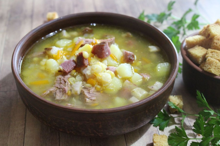 Суп с куринными рёбрашками