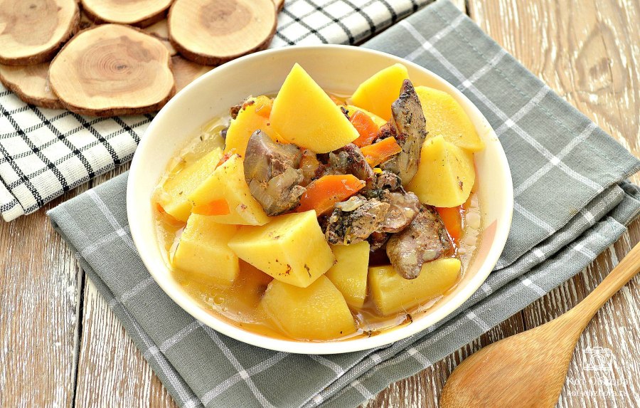 Рагу из индейки с овощами