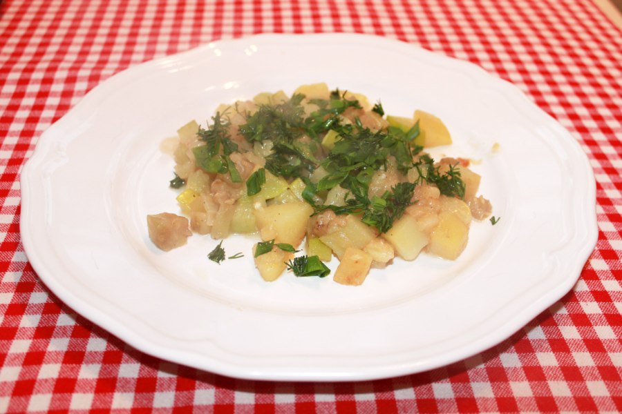 Овощное рагу с кабачками